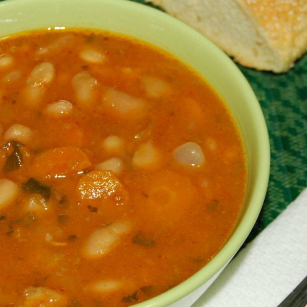 Fasolada: The Traditional Recipe for Greek Bean Soup