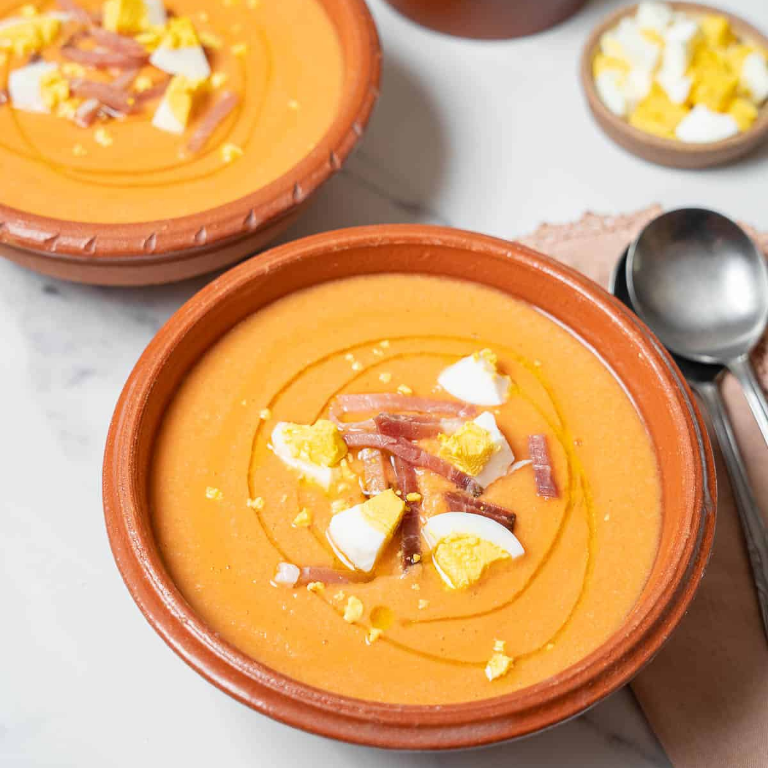 Yakelos Salmorejo in Salmoriglio