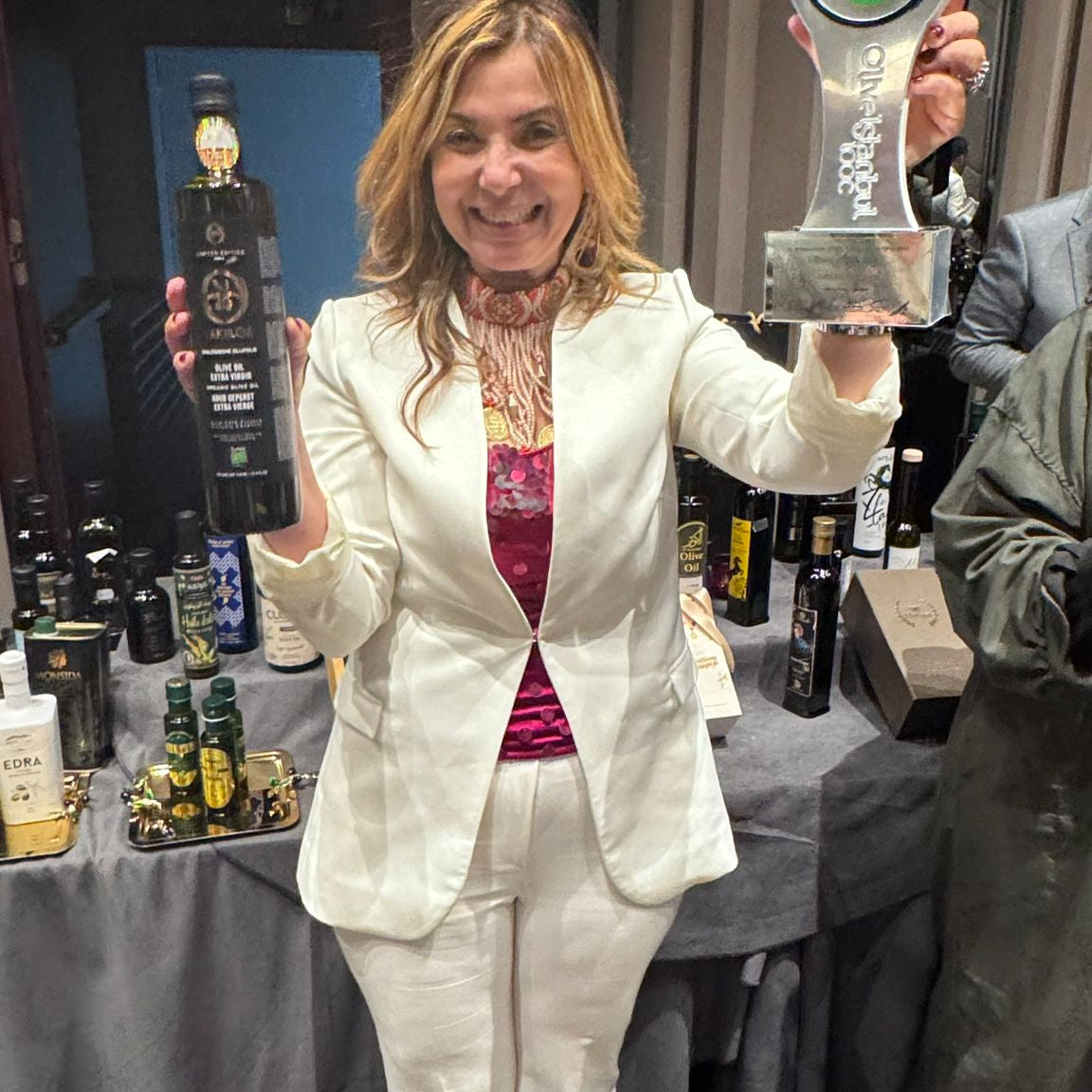 Yakelos Wins Gold at Olive Istanbul IOOC 2025!
