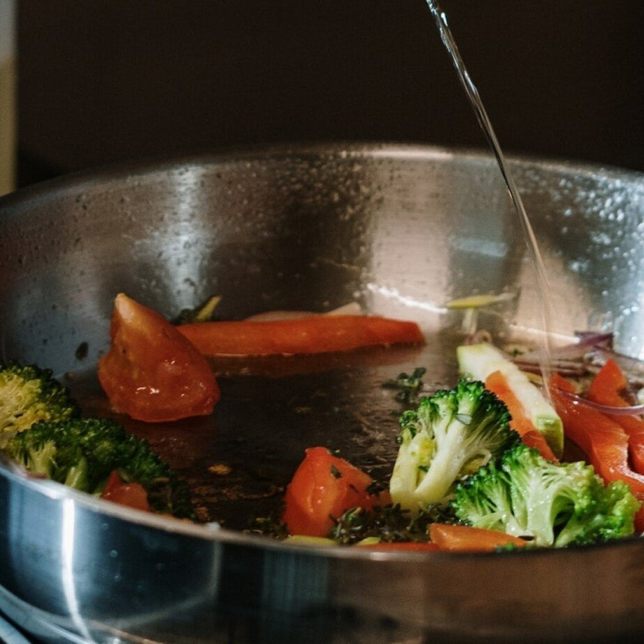 Yakelos How to use olive oil in the kitchen