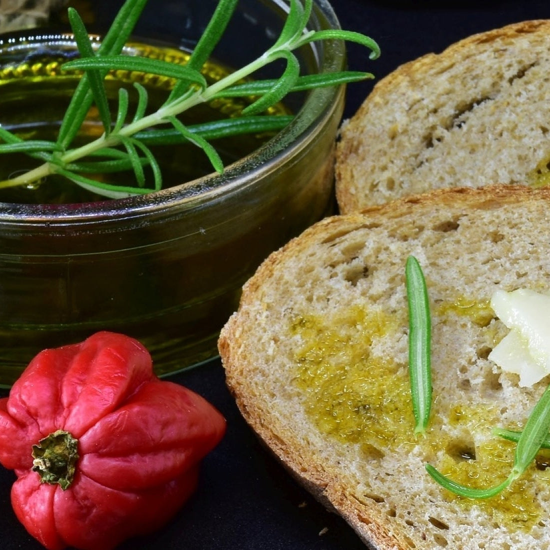 How to taste olive oil like a pro: tips and tricks